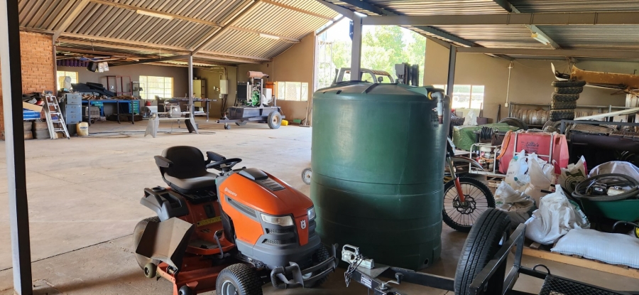 Commercial Property for Sale in Ferreira Free State